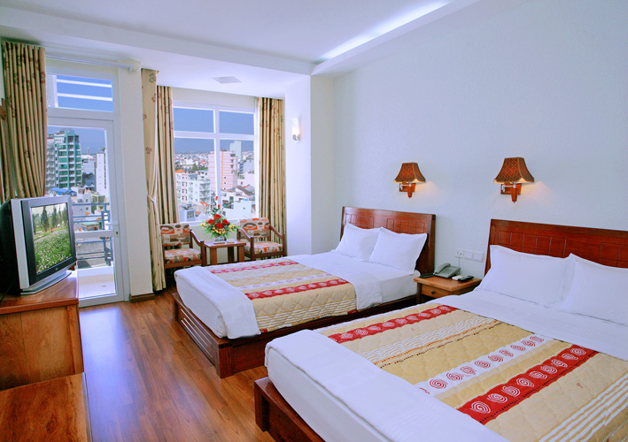 GOLDEN SEA HOTEL